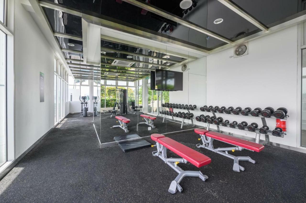 Sutera Avenue Kota Kinabalu Appartement Buitenkant foto