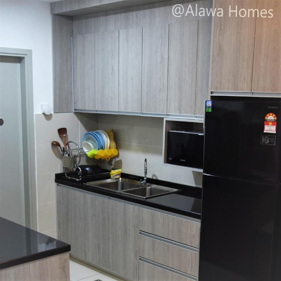 Sutera Avenue Kota Kinabalu Appartement Buitenkant foto
